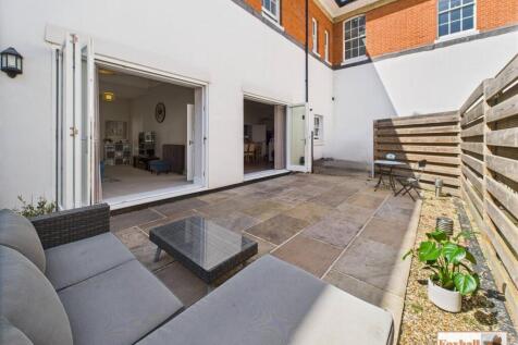 Courtyard Garden