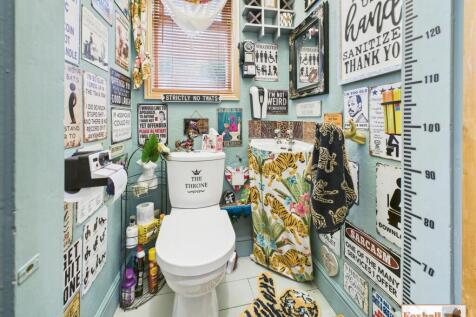 Cloakroom W.C