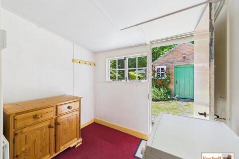 Utility Lean-to
