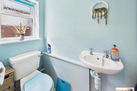 Downstairs Cloakroom