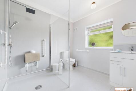 Wet Room Style Shower Room