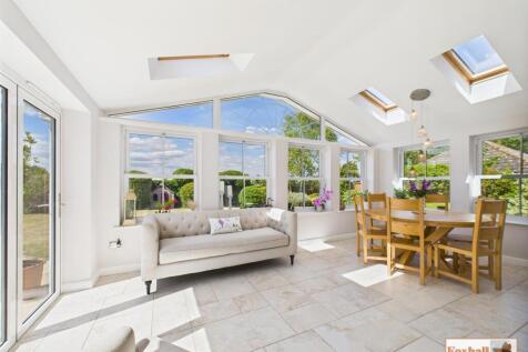 Open Plan Sitting/Dining Room In Orangery Style