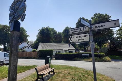 Henley Village