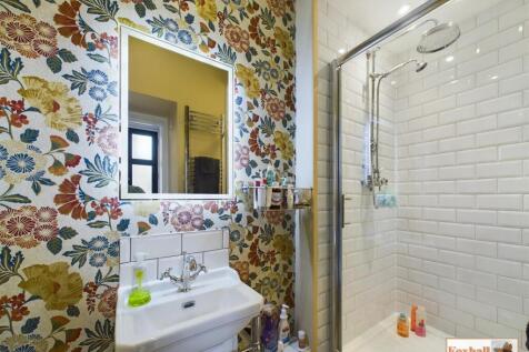 Shower Room/Cloakroom