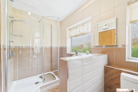 Luxury Shower Room