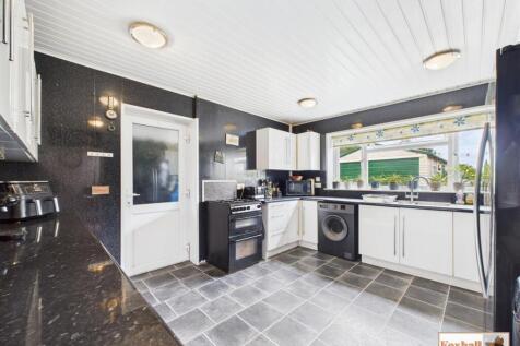 Kitchen / Breakfast Room