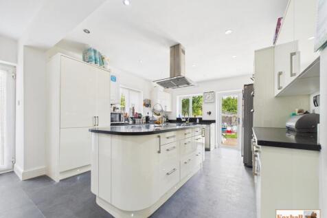 Kitchen  / Breakfast Room