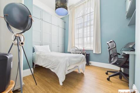 Fourth Bedroom / Office / Snug
