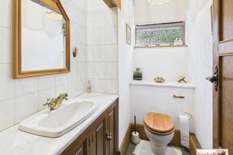 Cloak Room