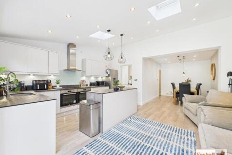 Kitchen / Family Room