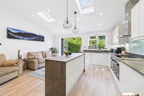 Kitchen / Family Room