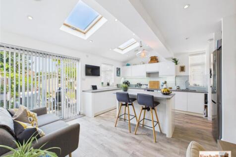 Kitchen / Dining &amp; Family Area