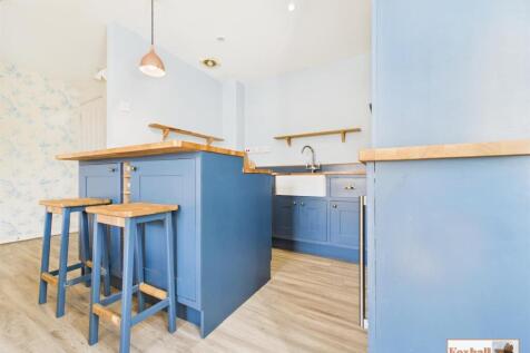 Living / Dining / Kitchen Space