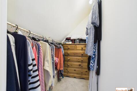 Walk-in Wardrobe