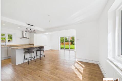 Kitchen / Diner / Breakfast / Lounge Area