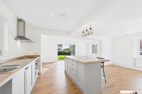 Kitchen / Diner / Breakfast / Lounge Area