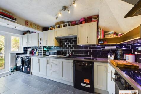 Extended Kitchen/Breakfast Room