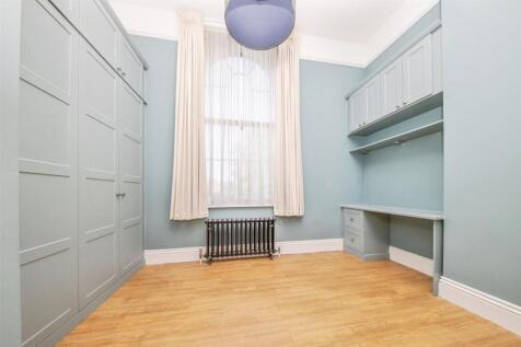 Fourth Bedroom / Office / Snug