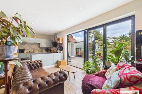 Kitchen / Family / Dining Area