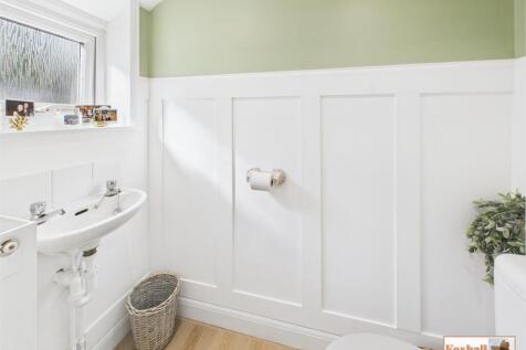 Downstairs Cloakroom