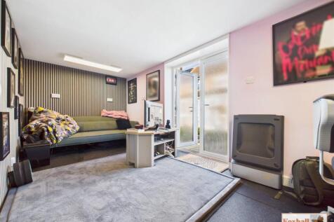 Office / Garden Room