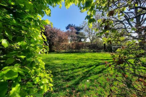 Rear Communal Garden