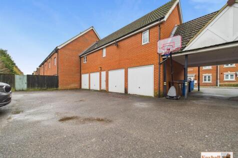 Garages & Storage Cupboard