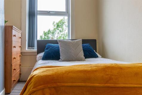 First Floor Rear Bedroom