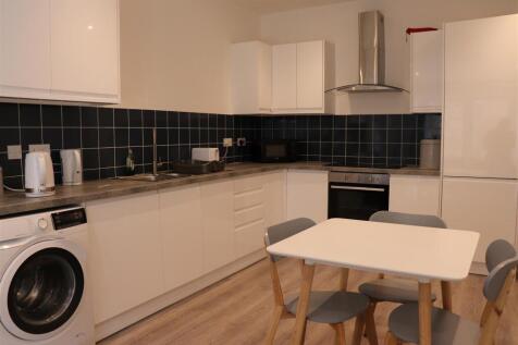 Kitchen/ Lounge