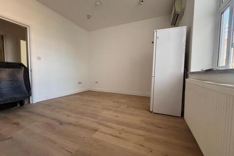 cec7c09f-3820-486...