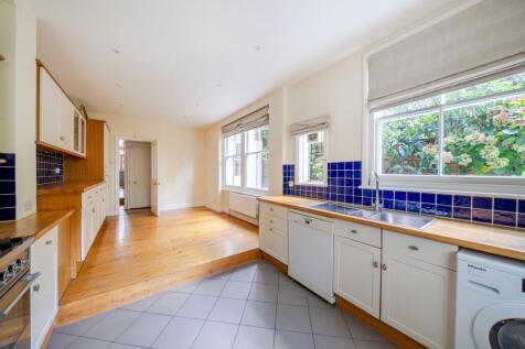 1373254-10-68ff3c...