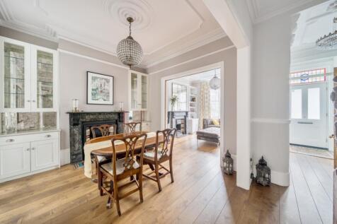 1377076-18-69149b...