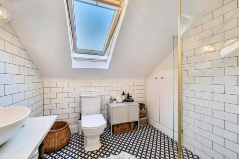 1382449-8-691b4fc...