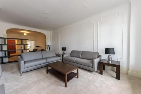 Flat 14, Strathmo...