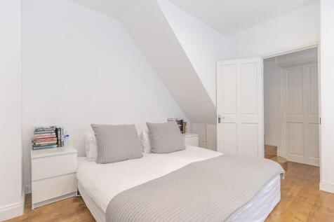 1 Ryders Terrace-18