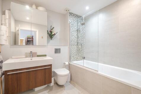 1365881-10-68ee4a...