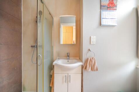 1366027-8-68ecc5c...