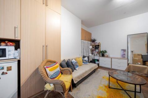 1366027-3-68ecc5a...