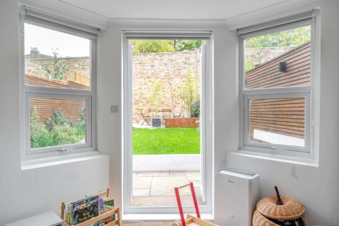 1362272-24-68e632...