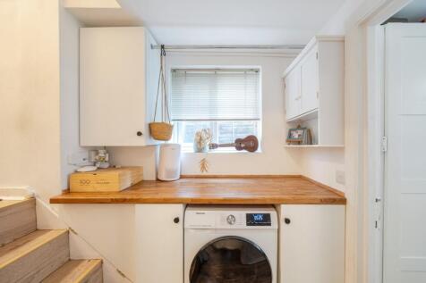 1362272-25-68e632...