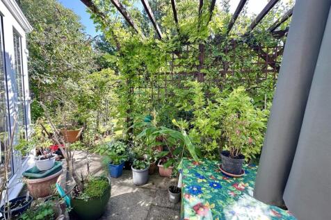 Property Image 28