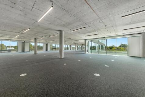 2022_07_290525 Office floor 2.jpg