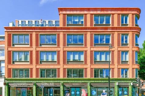 WellingtonHouse_Exterior_Hero 1.jpg