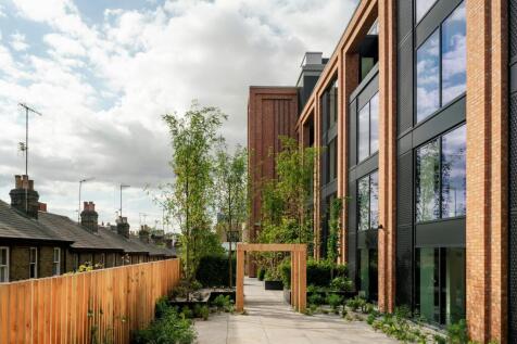 Luca Piffaretti_RED Explore_Web_0020.jpg