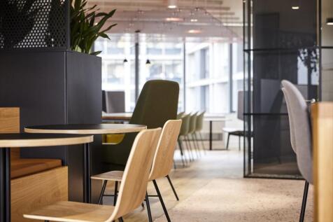 KnollyCroydon0405220295.jpg