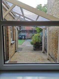 Photo 25