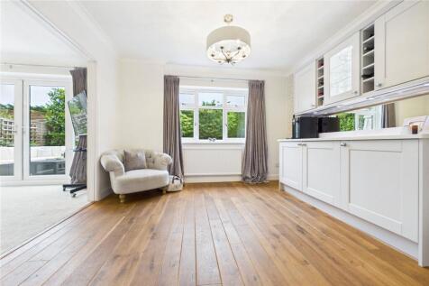Family/Play Room