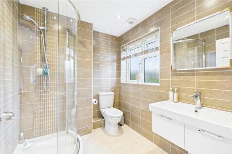 Bedroom 1 En Suite