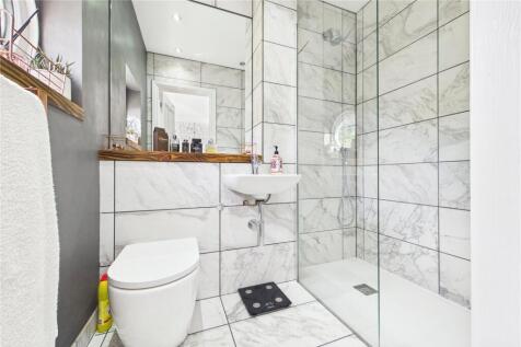 Bedroom 2 En Suite