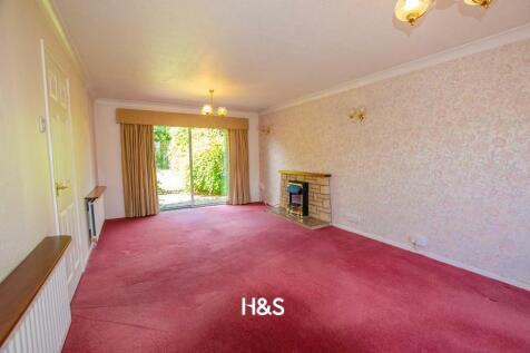 25easenhallclose.jpg